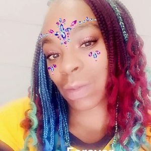 Meet your Posher, Alexia